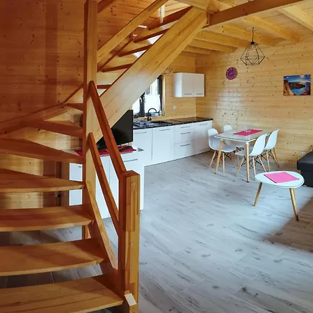 山林小屋 Prestige - Ekskluzywne Nad Morzem 萨比诺瓦